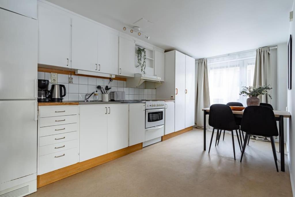 Low-Cost Stay In Sofo, Construction Work Stockholm Exteriör bild