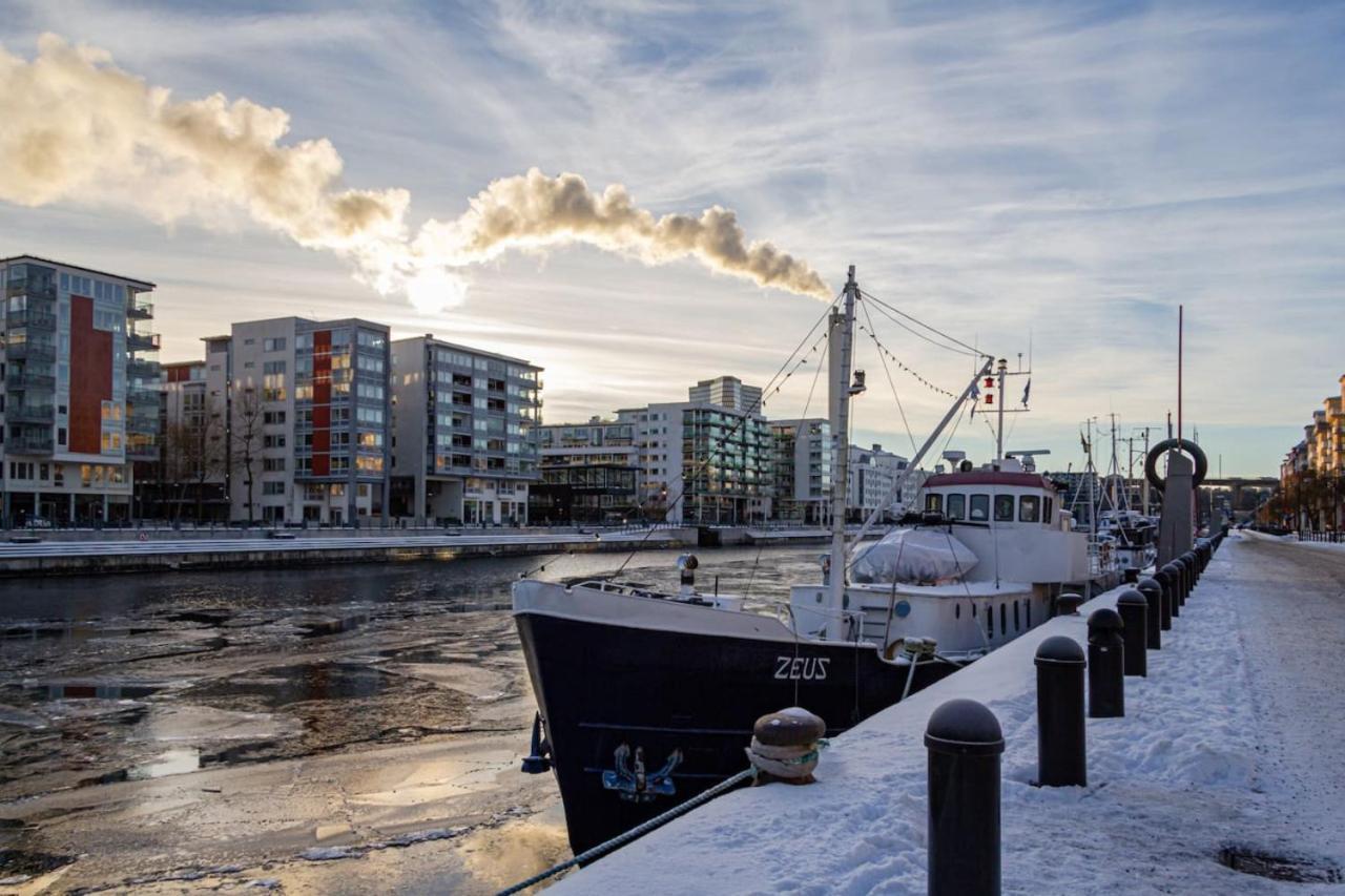 Low-Cost Stay In Sofo, Construction Work Stockholm Exteriör bild